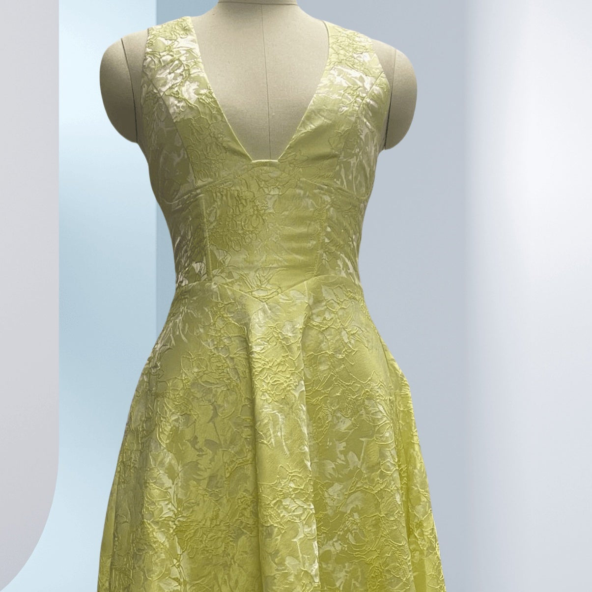 Elegant V-Neck Halter Floral Jacquard Evening Dress - Backless Sleeveless A-Line Gown With Waist Accent For Women