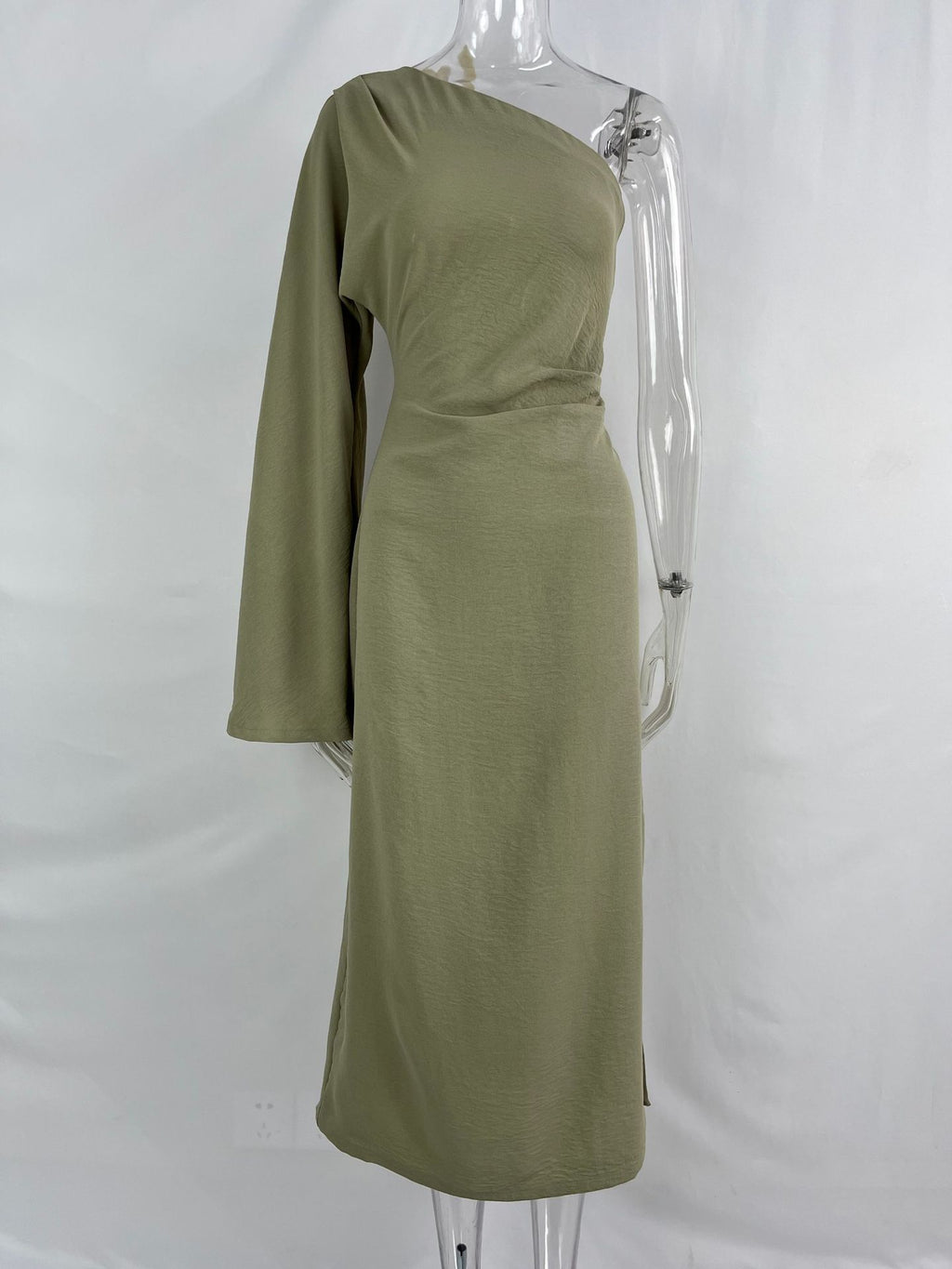 Oblique One-shoulder Silk Twill Texture Slim Dress